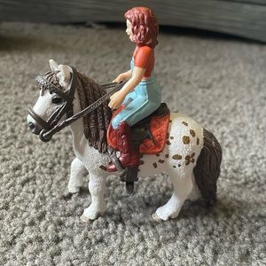 Multi piece Schleich miniature pony set